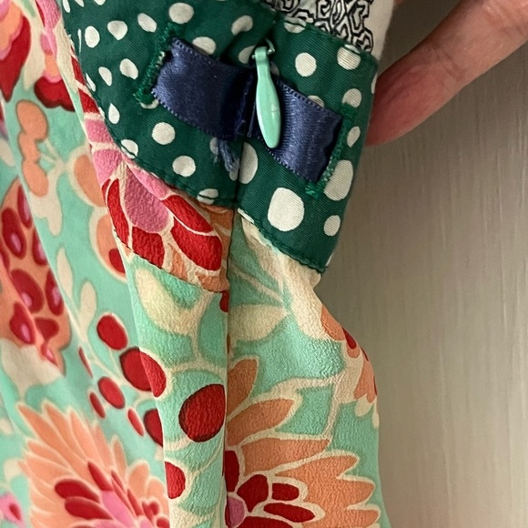 Anthropologie FEI Flores Peasant Top Blouse Mixed Media Silk Floral Embroidery 8 - Picture 4 of 12